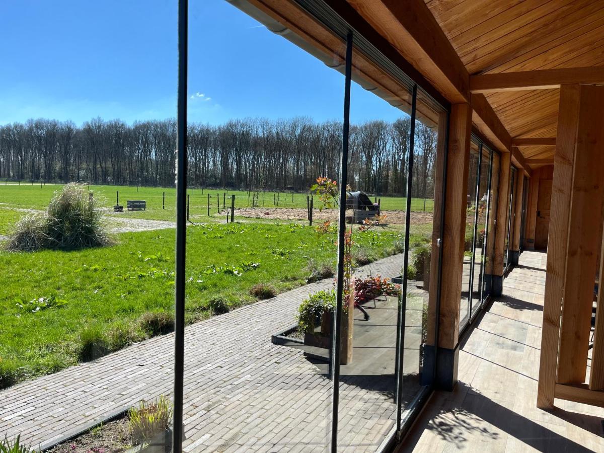 'T Heidepaleis Bed & Breakfast Garderen Eksteriør bilde